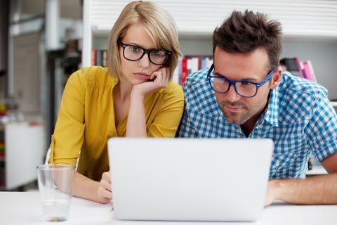 Equipo utilizando Microsoft Dynamics NAV